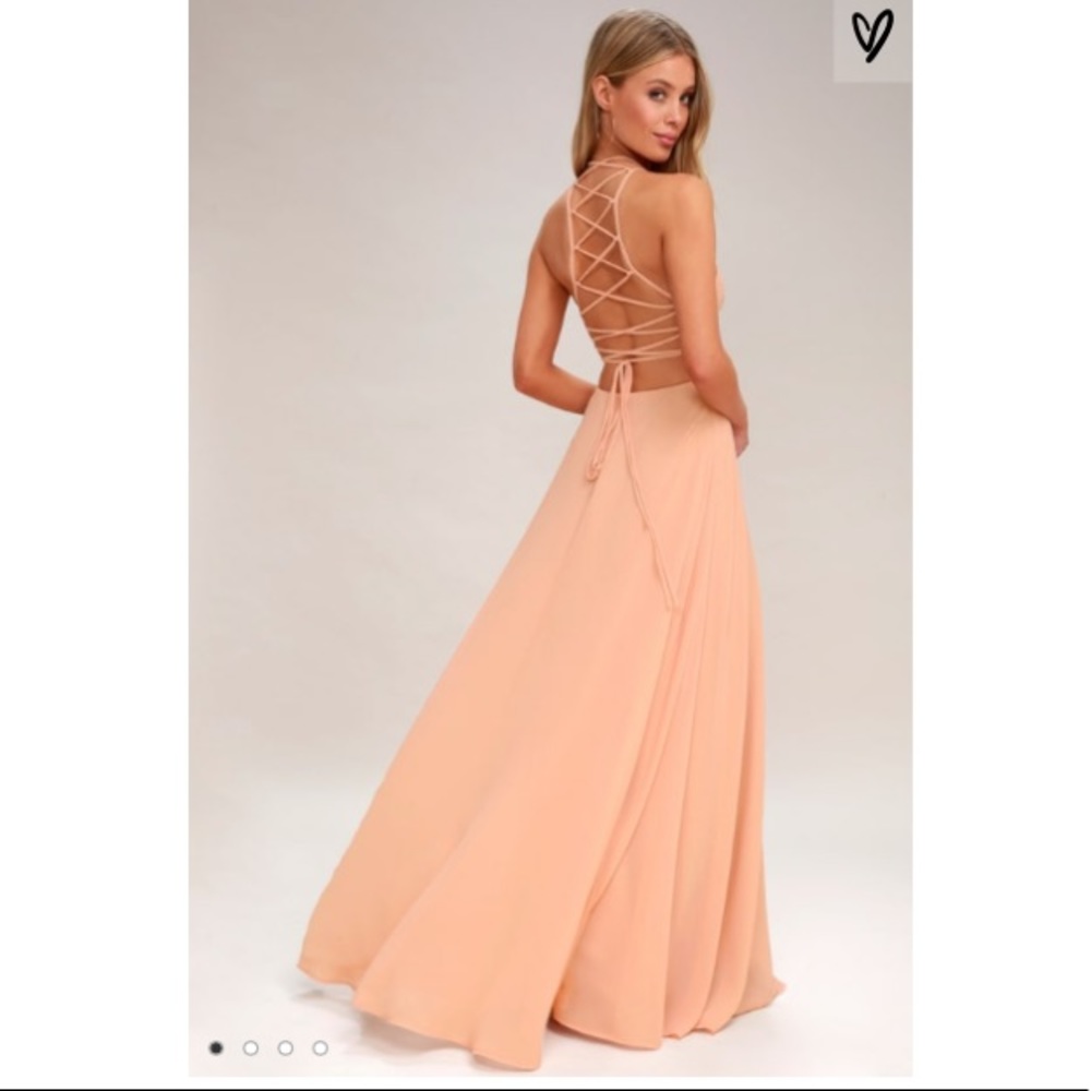 *Worn Once* Lulu’s Strappy Back Dress